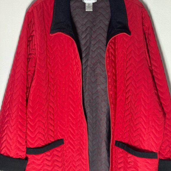 Red Quilted Susan Graver Vintage Jacket with Black Trim - Picture 2 of 4